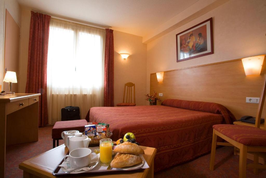 Hotel Chambord Виши Екстериор снимка