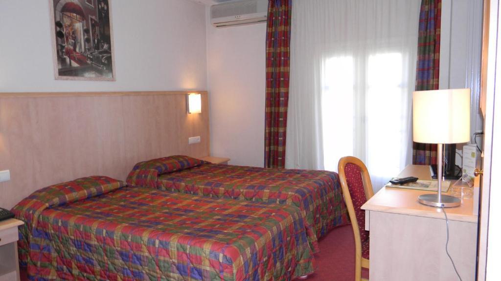Hotel Chambord Виши Стая снимка