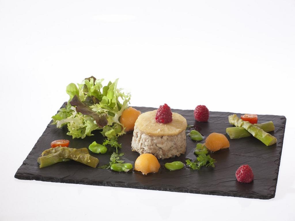 Hotel Chambord Виши Екстериор снимка