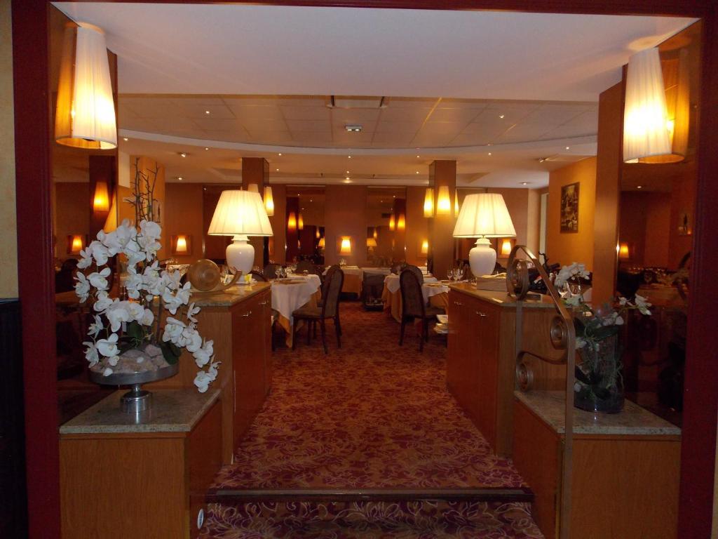 Hotel Chambord Виши Екстериор снимка